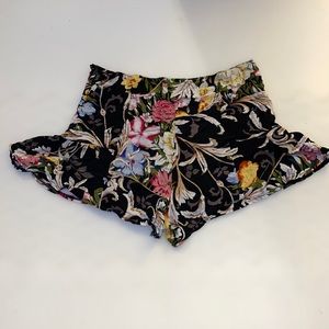 Floral print shorts